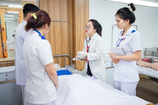 Điều dưỡng