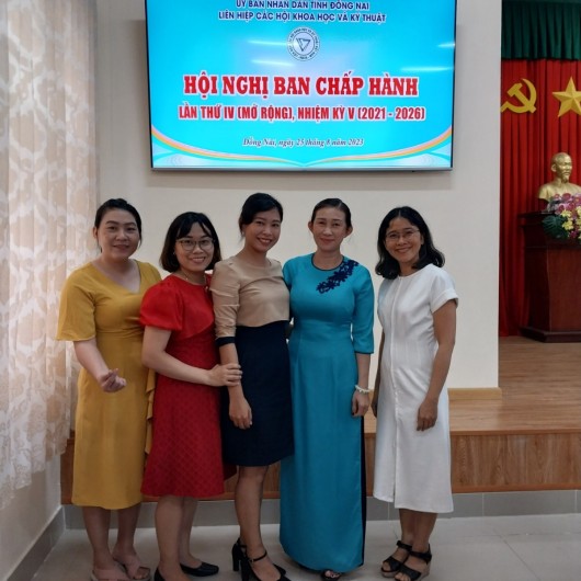 CÁC GIẢNG VIÊN KHOA CÔNG NGHỆ ĐỒNG HÀNH CÙNG PHÁT TRIỂN NÔNG NGHỆ 4.0 TẠI HỘI THẢO “ỨNG DỤNG CÔNG NGHỆ SINH HỌC TRONG PHÁT TRIỂN NÔNG NGHIỆP CÔNG NGHỆ CAO TRÊN ĐỊA BÀN TỈNH ĐỒNG NAI”