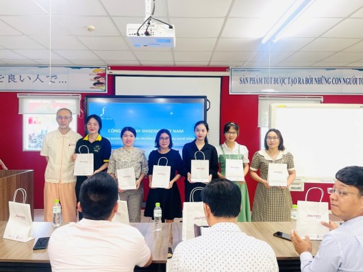 CƠ HỘI HỌC HỎI VÀ TRẢI NGHIỆM CÔNG NGHỆ SẢN XUẤT MỸ PHẨM TIÊN TIẾN TẠI CÔNG TY TNHH SHISEIDO VIỆT NAM