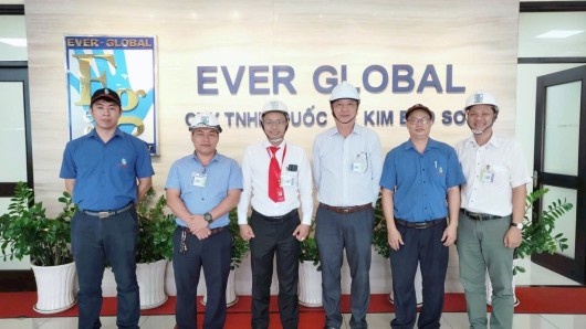 ĐẨY MẠNH HOẠT ĐỘNG HỢP TÁC DOANH NGHIỆP TRONG ĐÀO TẠO TẠI KHOA CÔNG NGHỆ - KẾT NỐI CÔNG TY TNHH QUỐC TẾ KIM BẢO SƠN