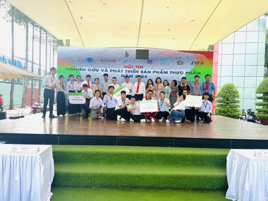 HỘI THI NGHIÊN CỨU VÀ PHÁT TRIỂN SẢN PHẨM THỰC PHẨM: NƠI LAN TỎA CỦA NHỮNG Ý TƯỞNG SÁNG TẠO