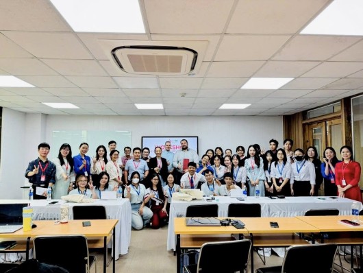 Khoa Công nghệ tổ chức Workshop “Trao đổi học thuật với NCS. Józsel István Horváth”