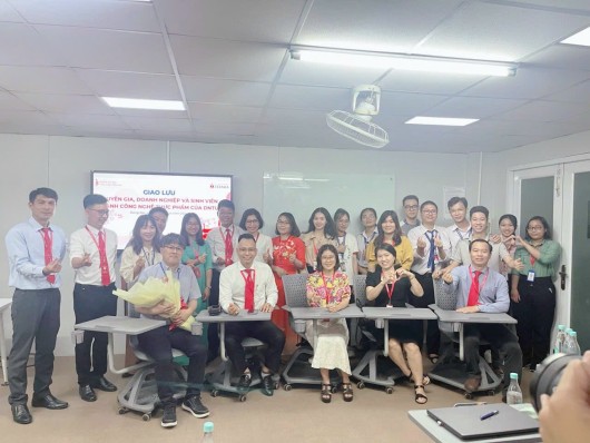 NÂNG TẦM ĐÀO TẠO NGUỒN NHÂN LỰC: KHOA CÔNG NGHỆ TRIỂN KHAI KẾ HOẠCH ĐƯA SINH VIÊN THỰC TẬP TẠI CÔNG TY BÁNH KẸO ITO (NHẬT BẢN)