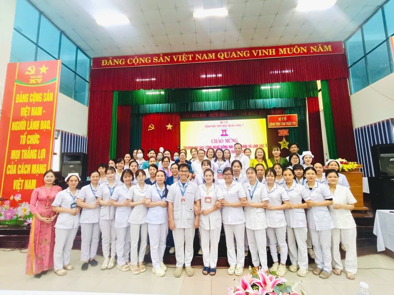 Khoa Công nghệ tổ chức tọa đàm chăm sóc sức khỏe tâm thần cho sinh viên liên thông ngành Điều dưỡng