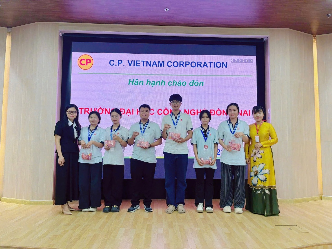 Sinh viên ngành Công nghệ Thực phẩm – Hành trình trải nghiệm thực tế tại doanh nghiệp